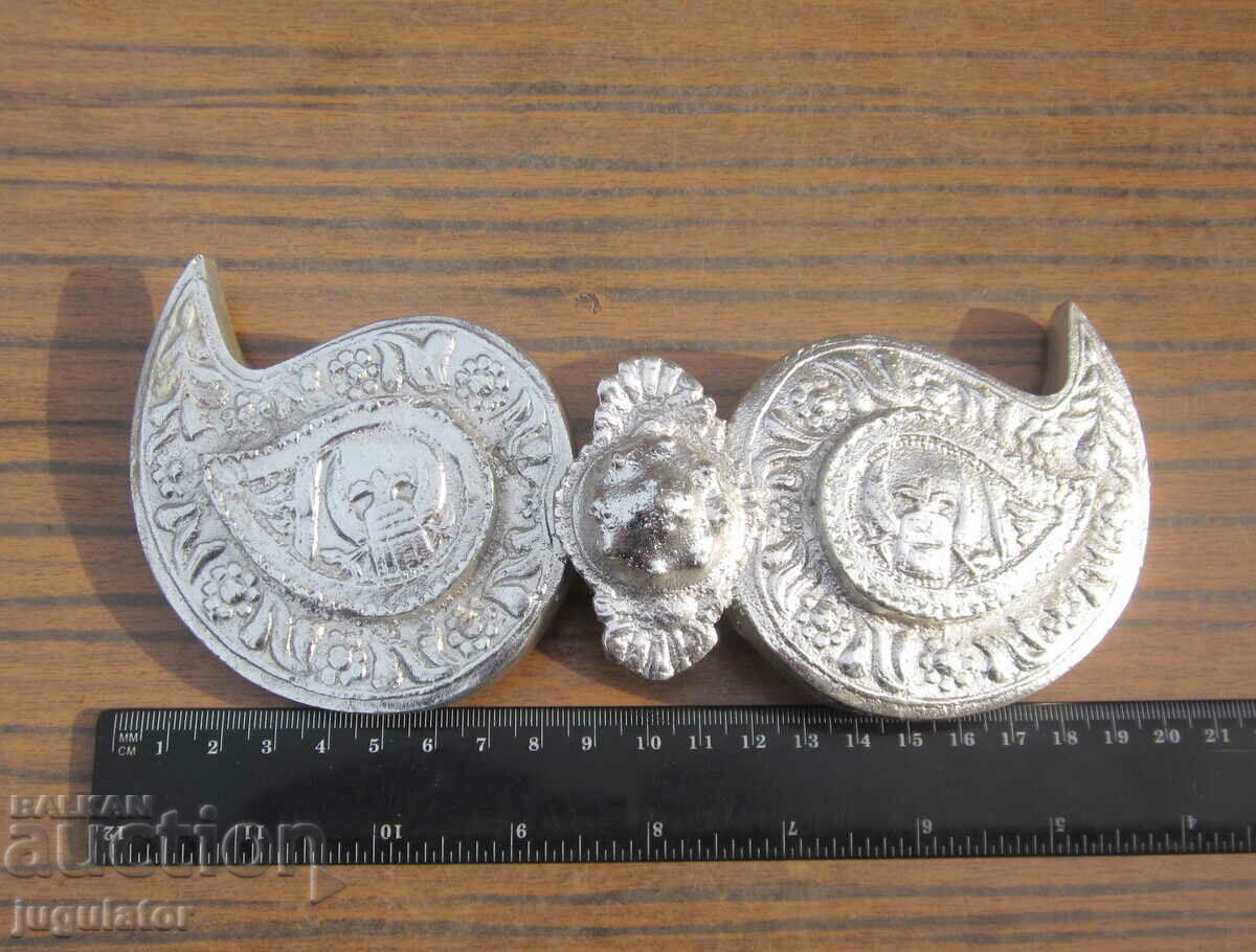 retro Bulgarian folkloric pafta pafti from an ensemble with price 80.00 BGN | € 40.90 retro Bulgarian folkloric pafta pafti from an ensemble with price 80.00 BGN | € 40.90