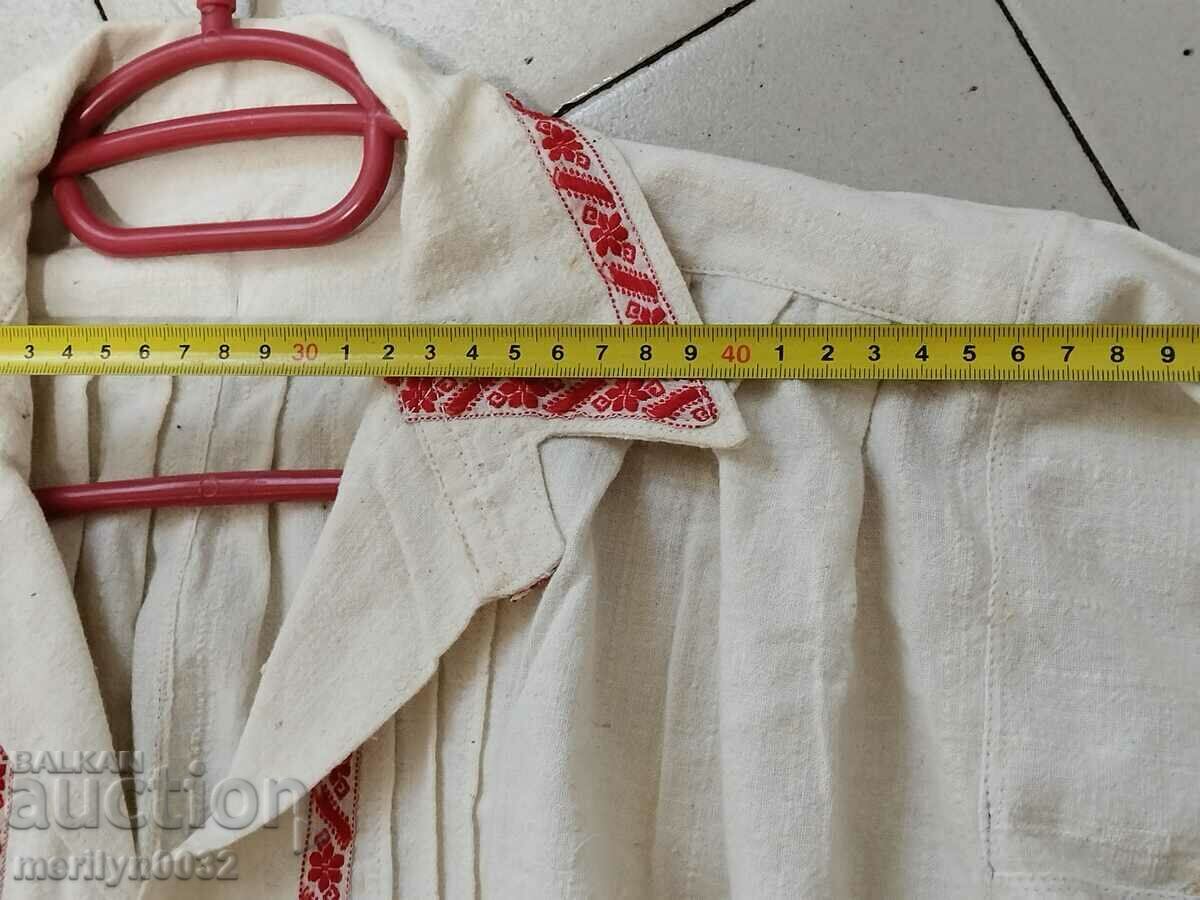 Delivery of Old men's kenar shirt, costume, waistcoat, sash Delivery of Old men's kenar shirt, costume, waistcoat, sash