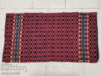 Fetă de pernă costum brodat țesut veche