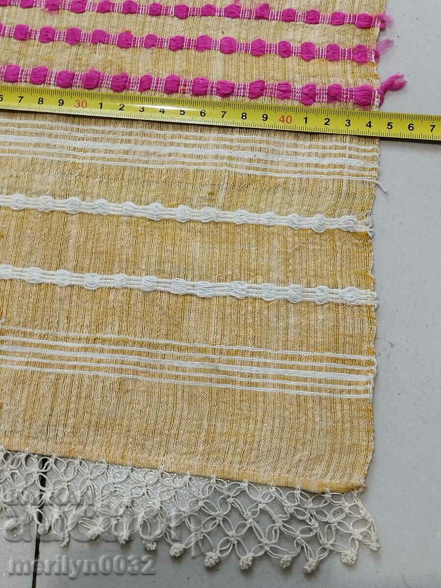 Delivery of Old hand woven cloth kennar embroidery lace Delivery of Old hand woven cloth kennar embroidery lace