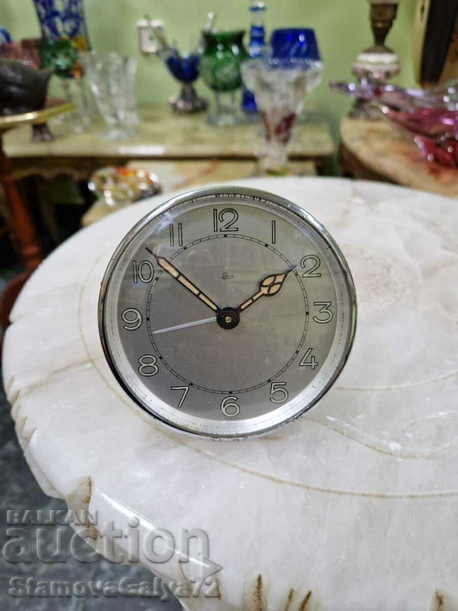 Σπάνιο συλλεκτικό αντίκα ξυπνητήρι Emes με τιμή € 39.37 | 77.00 BGN
