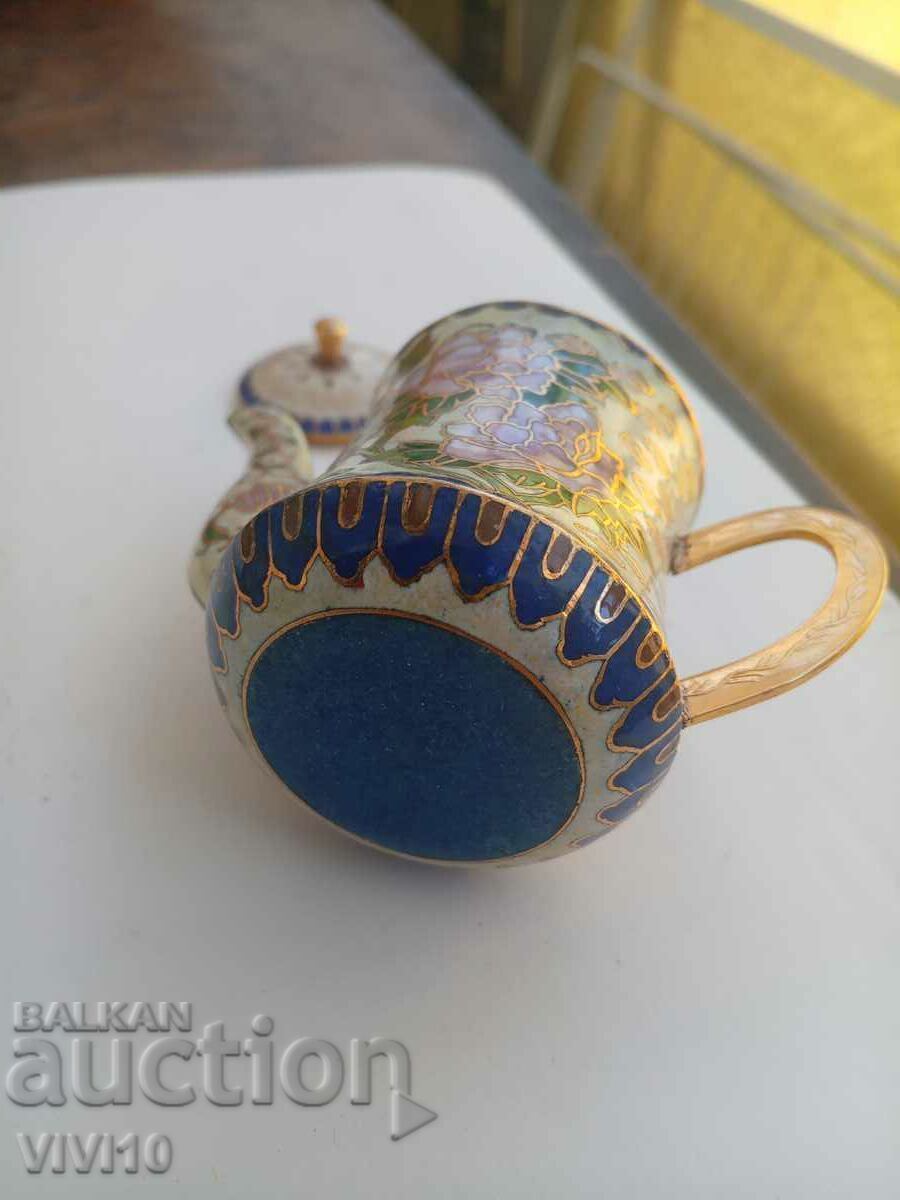 Delivery of Antique Clazon teapot Delivery of Antique Clazon teapot