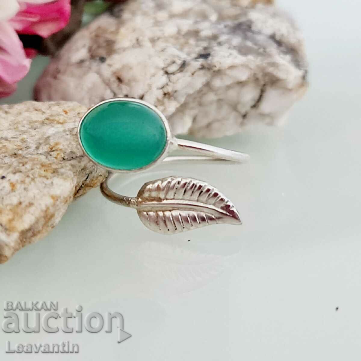 5343 Adjustable Silver Ring with Green Onyx