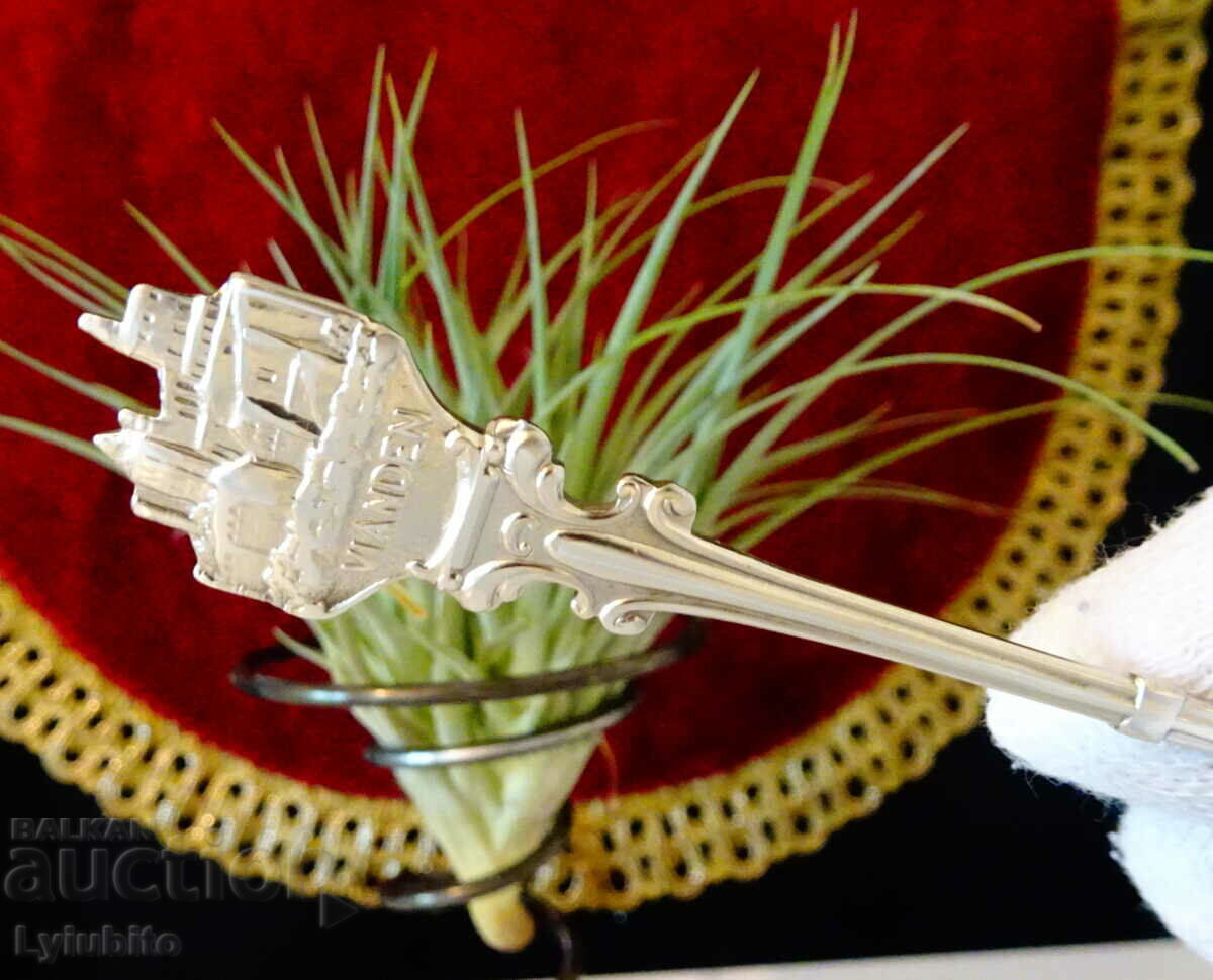 Delivery of Silver-plated spoon with Deer, Castle, Luxenburg. Delivery of Silver-plated spoon with Deer, Castle, Luxenburg.