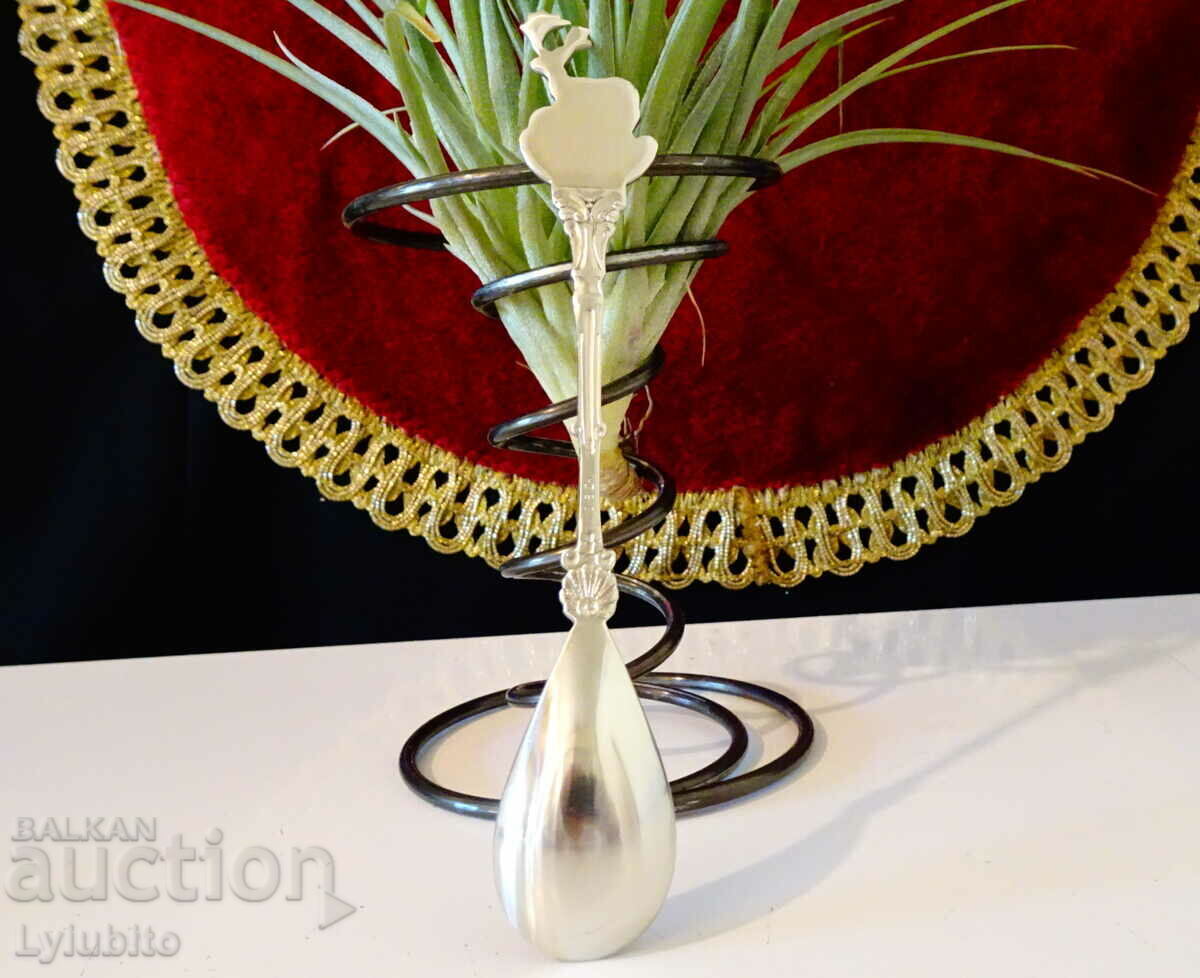 Auction Apeldoorn Netherlands silver plated spoon. Auction Apeldoorn Netherlands silver plated spoon.