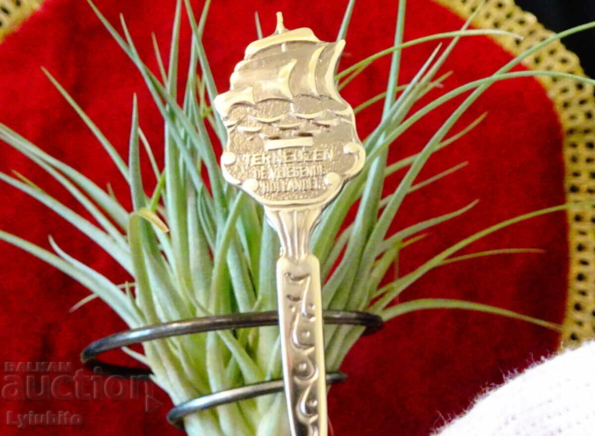 Flying Dutchman bronze spoon with price 6.00 BGN | € 3.07 Flying Dutchman bronze spoon with price 6.00 BGN | € 3.07