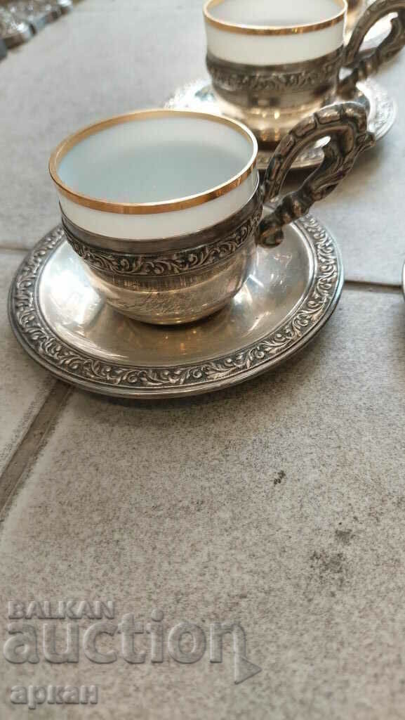 Serviciu de argint Spania cu preț € 1500.00 | 2933.75 BGN