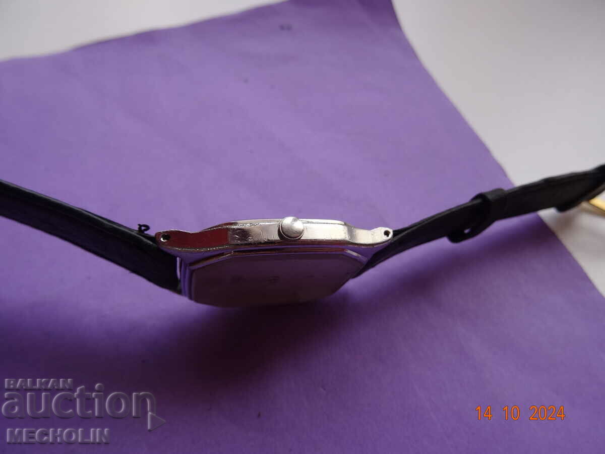 CITIZEN 2 JAPANESE COLLECTIBLE WATCH - 7 CITIZEN 2 JAPANESE COLLECTIBLE WATCH - 7