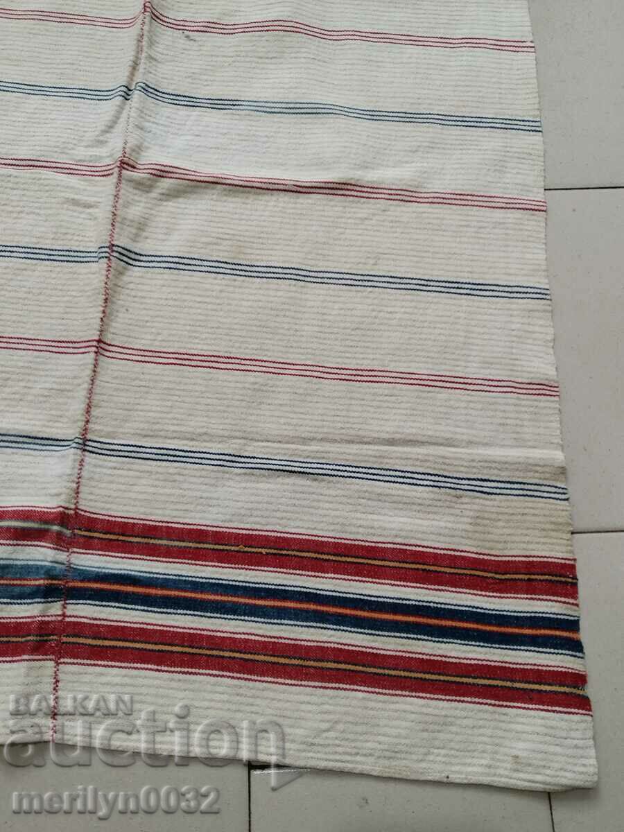 Delivery of Old hand woven cloth kennar embroidery lace Delivery of Old hand woven cloth kennar embroidery lace