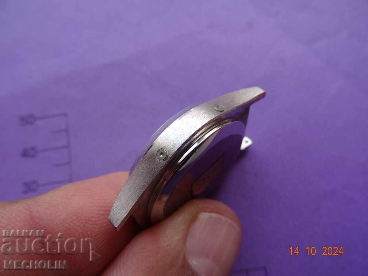 Delivery of COLLECTOR'S WATCH Delivery of COLLECTOR'S WATCH