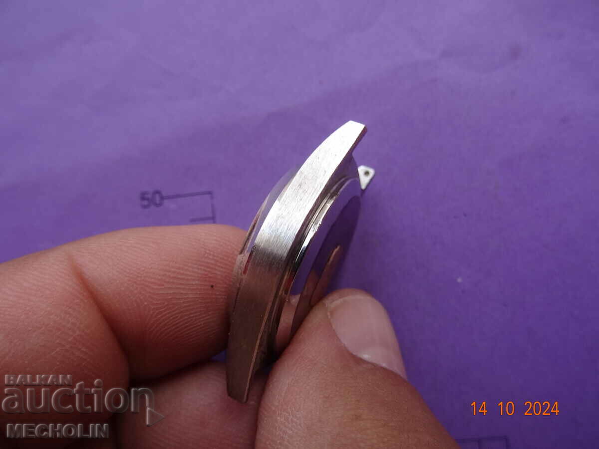 COLLECTOR'S WATCH - 5 COLLECTOR'S WATCH - 5