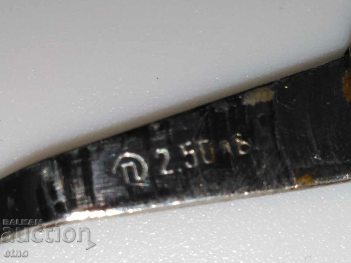 BULGARIAN POCKET KNIFE - FRIDAY DENEV with price 25.00 BGN | € 12.78 BULGARIAN POCKET KNIFE - FRIDAY DENEV with price 25.00 BGN | € 12.78