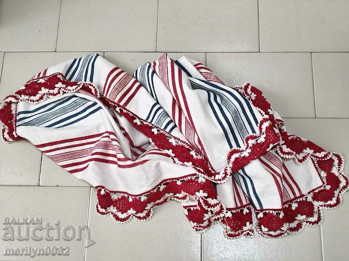 Vintage hand woven bed sheet with lace border - 7 Vintage hand woven bed sheet with lace border - 7