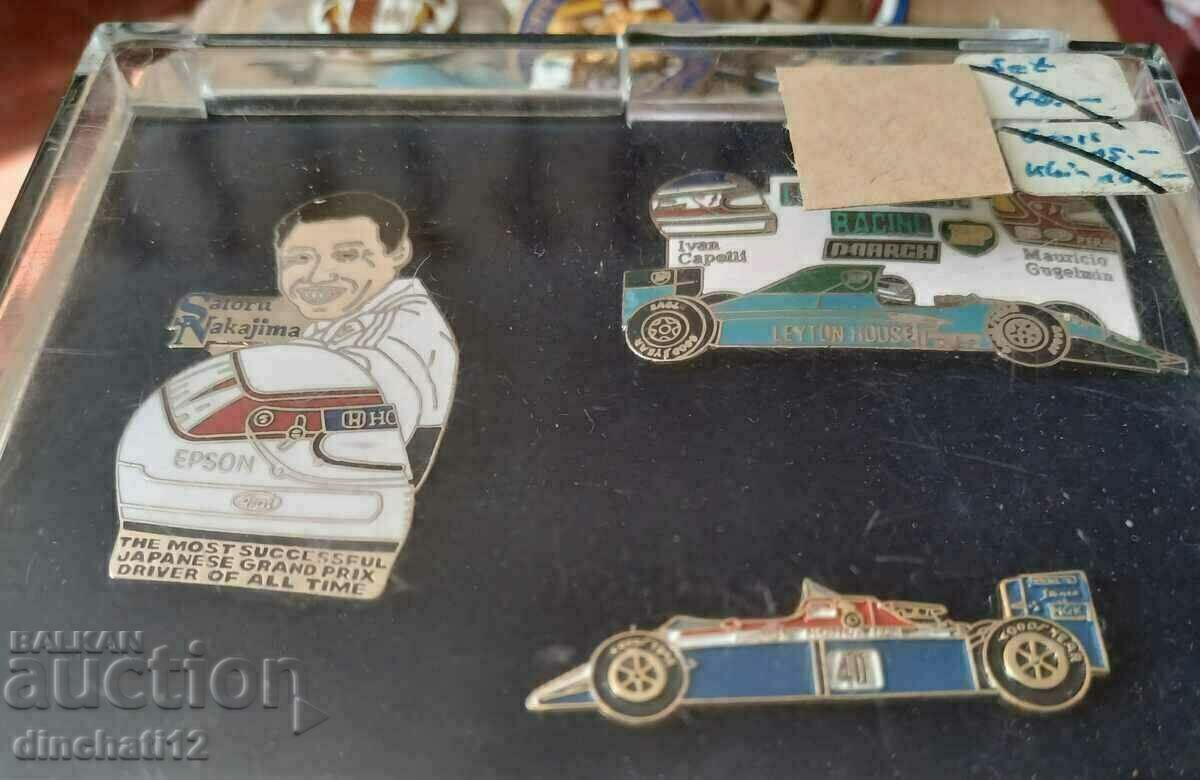 Lot of 3 badges. Formula 1 Car. Auto Moto - 6 Lot of 3 badges. Formula 1 Car. Auto Moto - 6