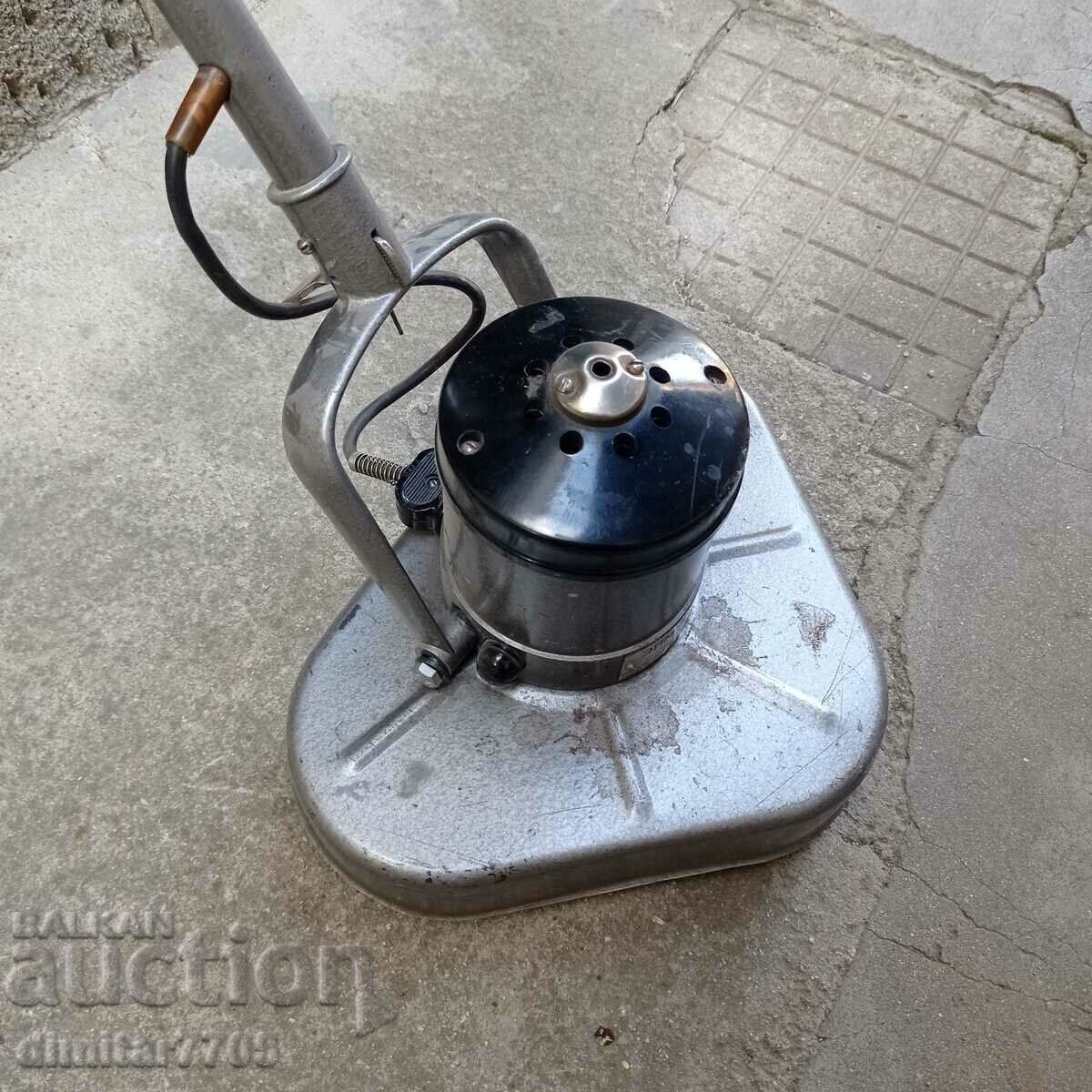 Russian parquet polishing machine