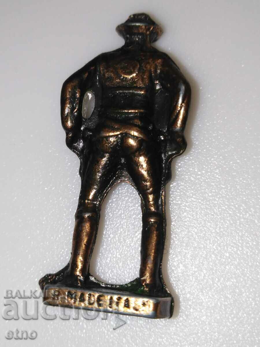 KINDER TOY, kinder, FIGURE, figurine with price 10.00 BGN | € 5.11 KINDER TOY, kinder, FIGURE, figurine with price 10.00 BGN | € 5.11