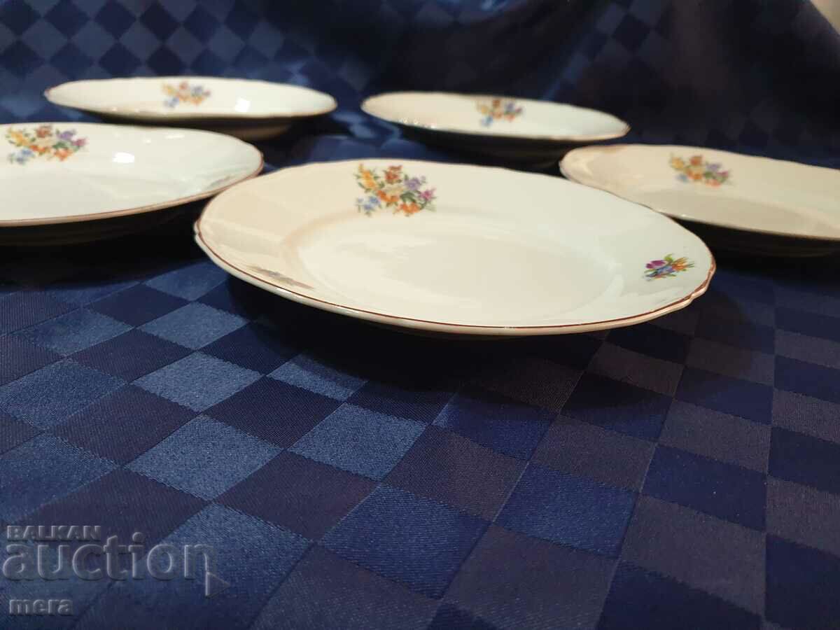 Porcelain plates - Kitka Novi Pazar - 5 pieces with price 28.00 BGN | € 14.32