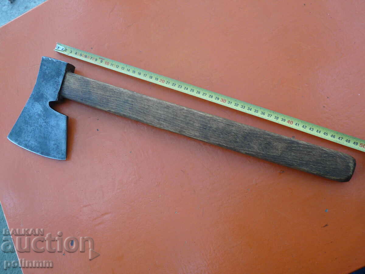 Auction  Old Oshenkopf chopping ax - 532