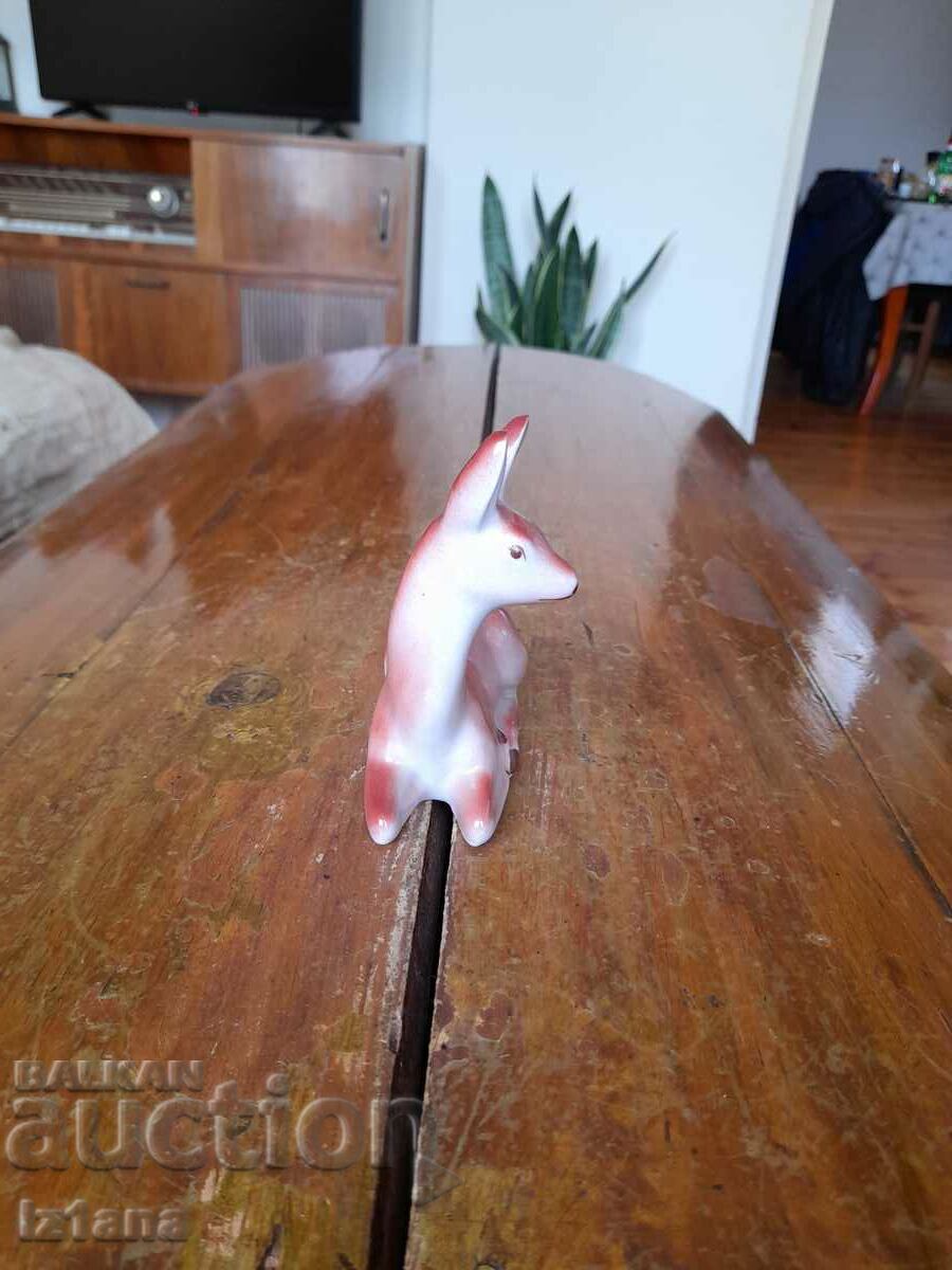 Livrarea Figurină veche din porțelan, căprioară