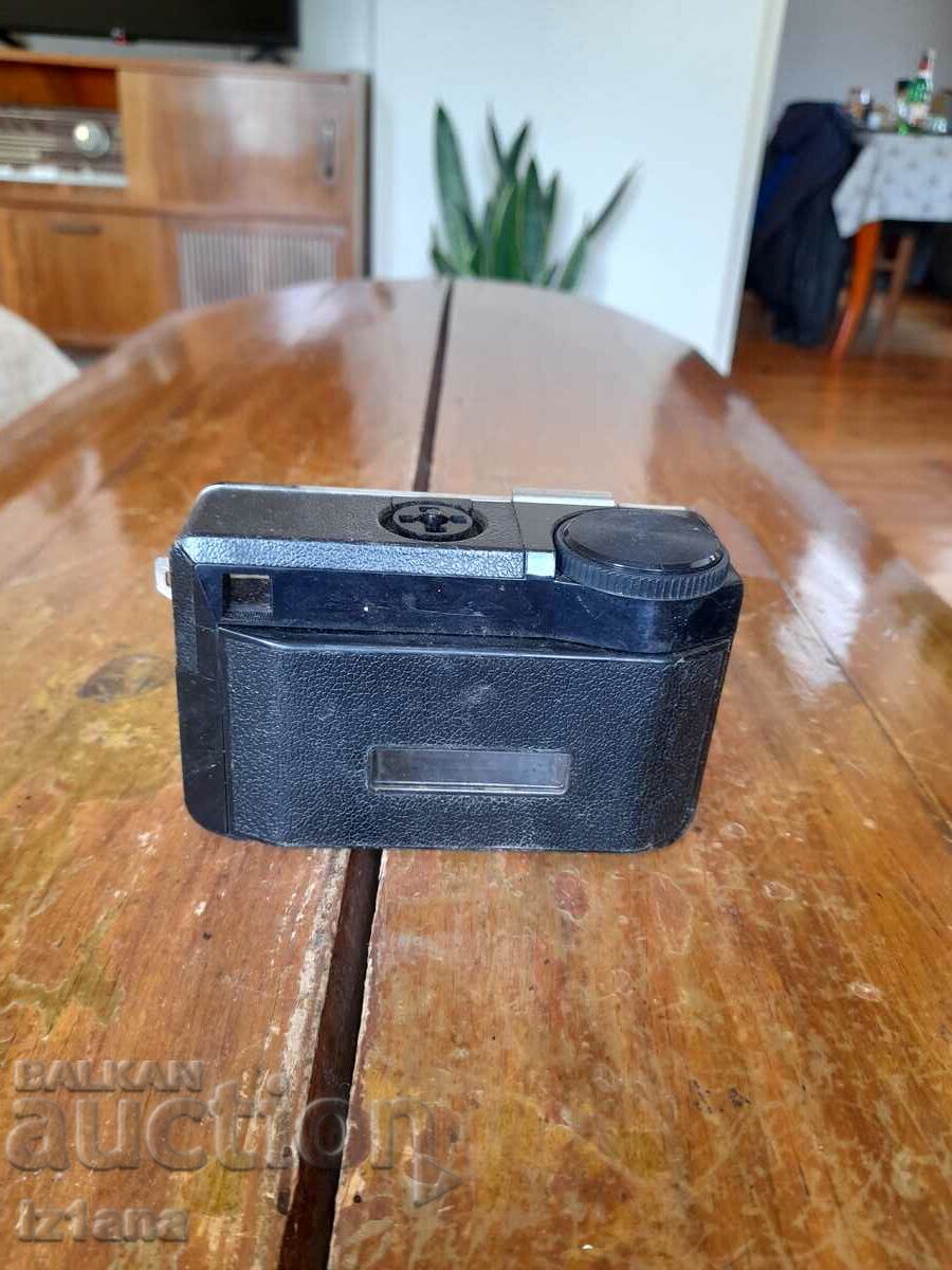 Delivery of Old Kodak Instamatic 133 camera Delivery of Old Kodak Instamatic 133 camera