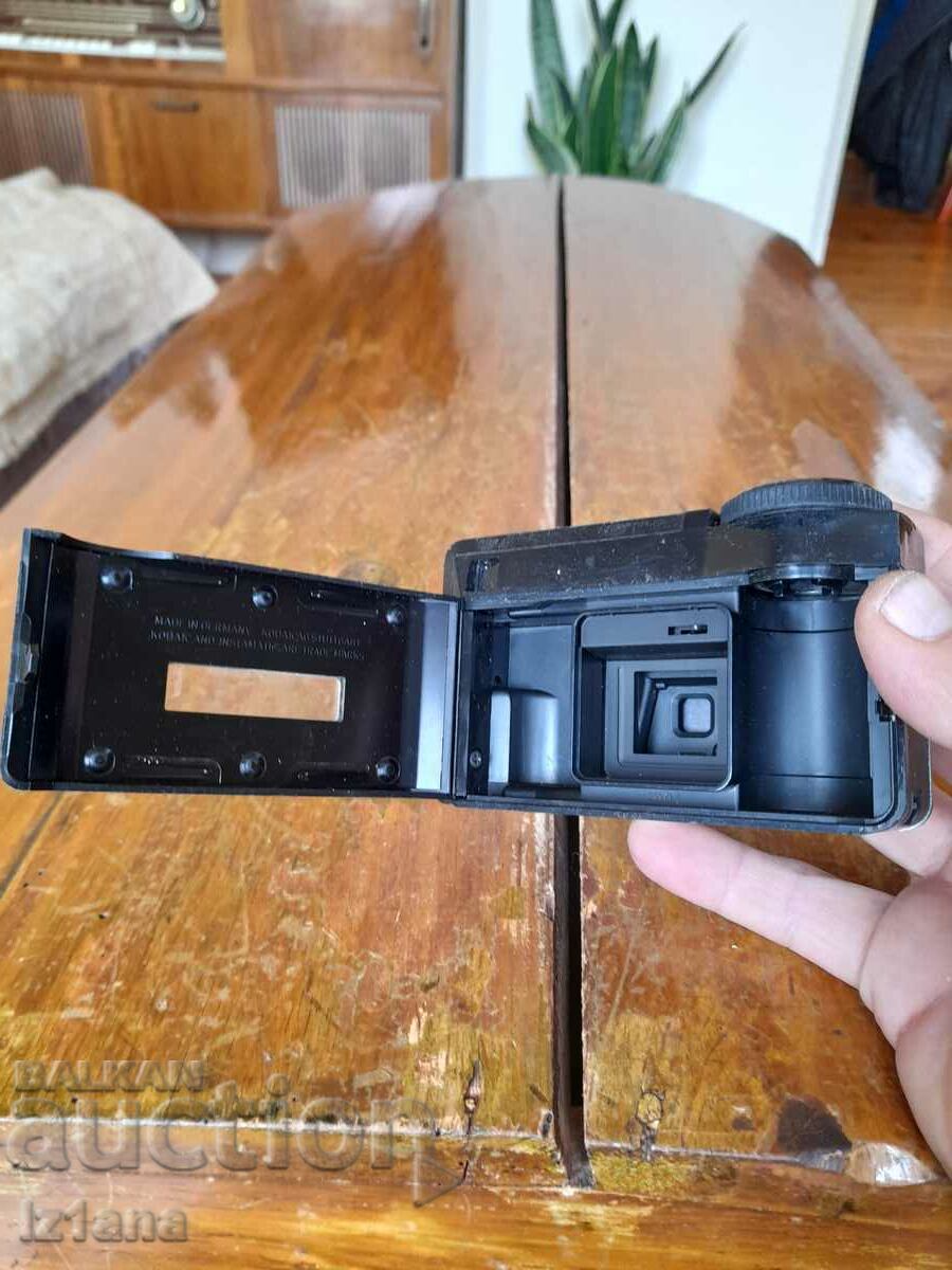 Old Kodak Instamatic 133 camera - 7 Old Kodak Instamatic 133 camera - 7