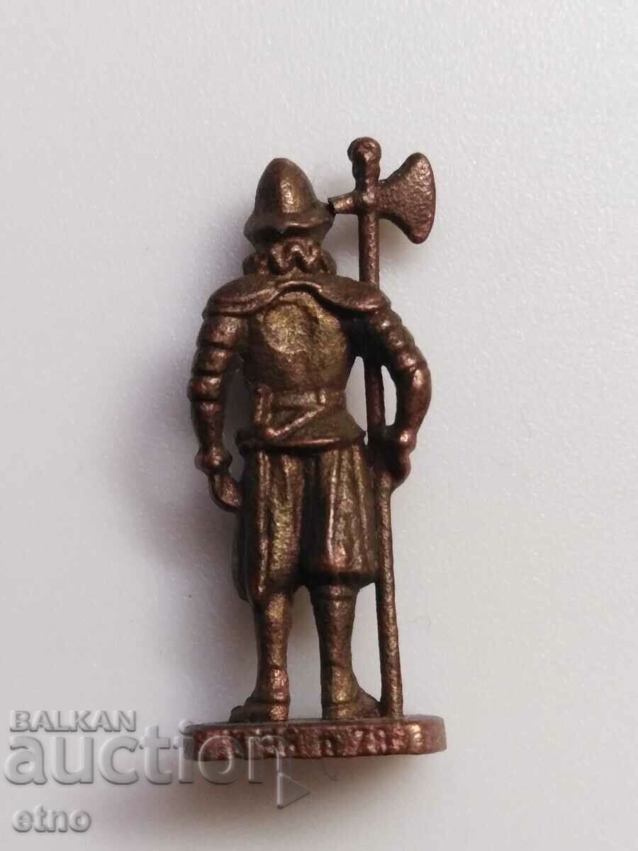 KINDER TOY, kinder, FIGURE, figurine with price 10.00 BGN | € 5.11