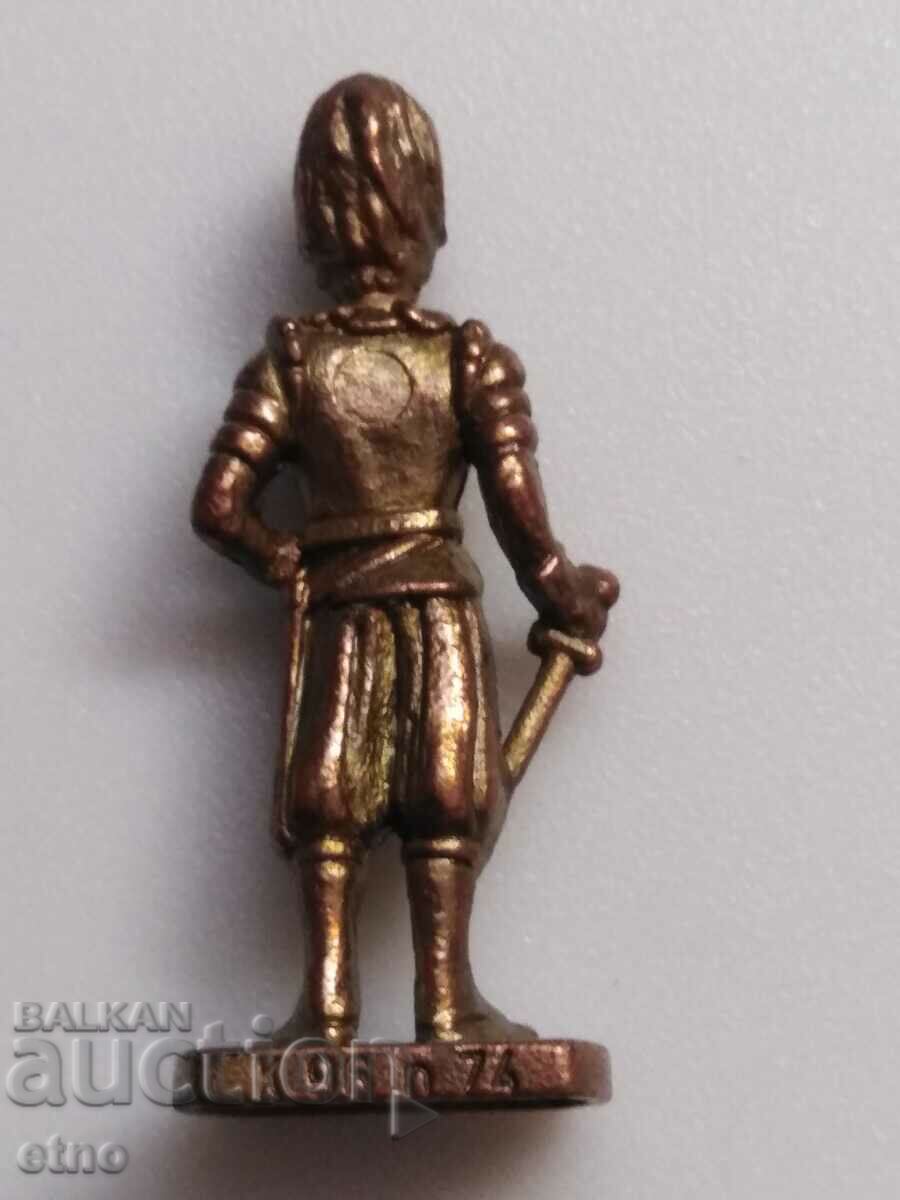 KINDER TOY, kinder, FIGURE, figurine with price 10.00 BGN | € 5.11 KINDER TOY, kinder, FIGURE, figurine with price 10.00 BGN | € 5.11