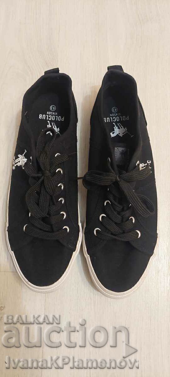 Delivery of Men's sports shoes POLO CLUB