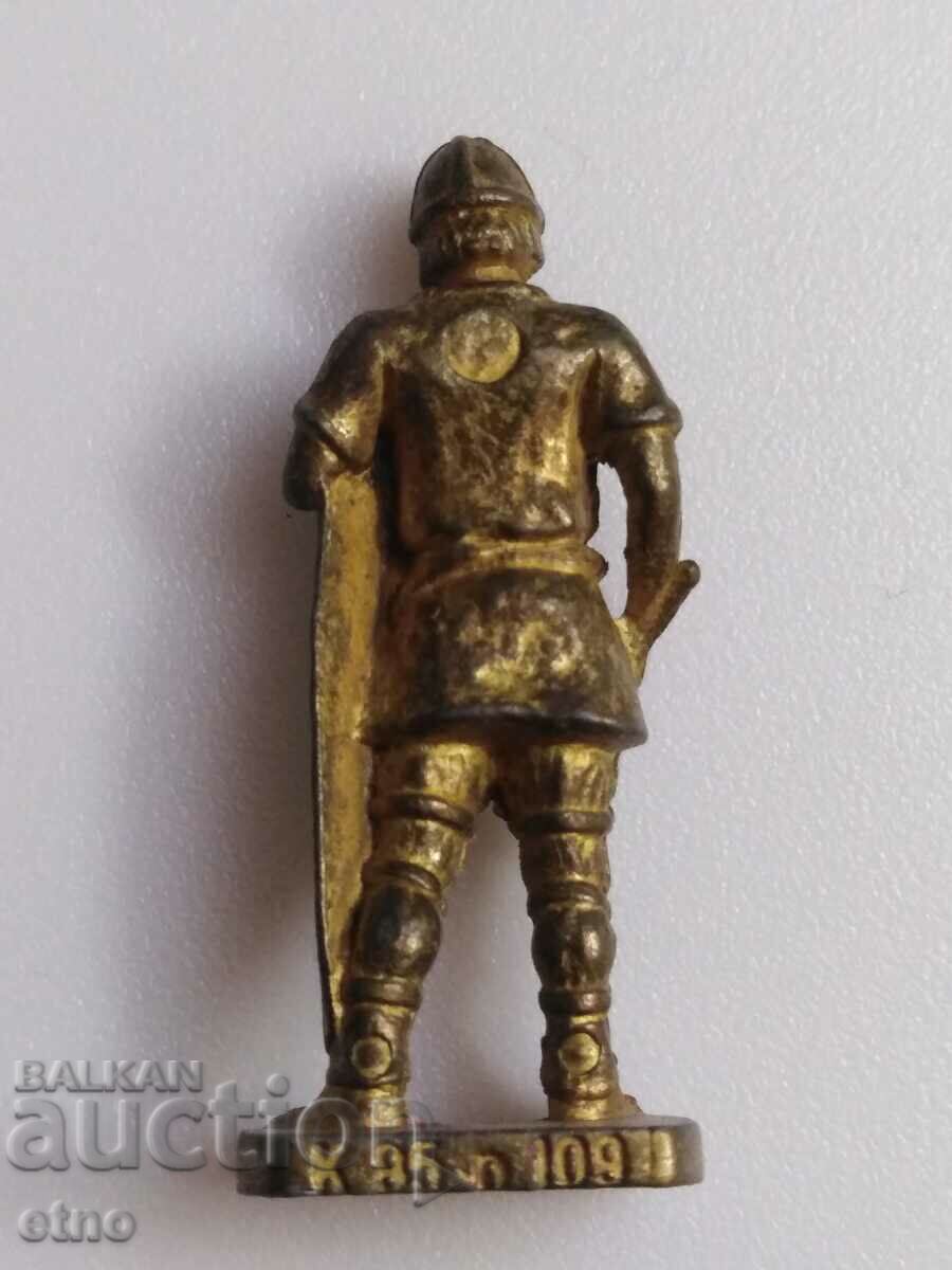 KINDER TOY, kinder, FIGURE, figurine with price 10.00 BGN | € 5.11 KINDER TOY, kinder, FIGURE, figurine with price 10.00 BGN | € 5.11