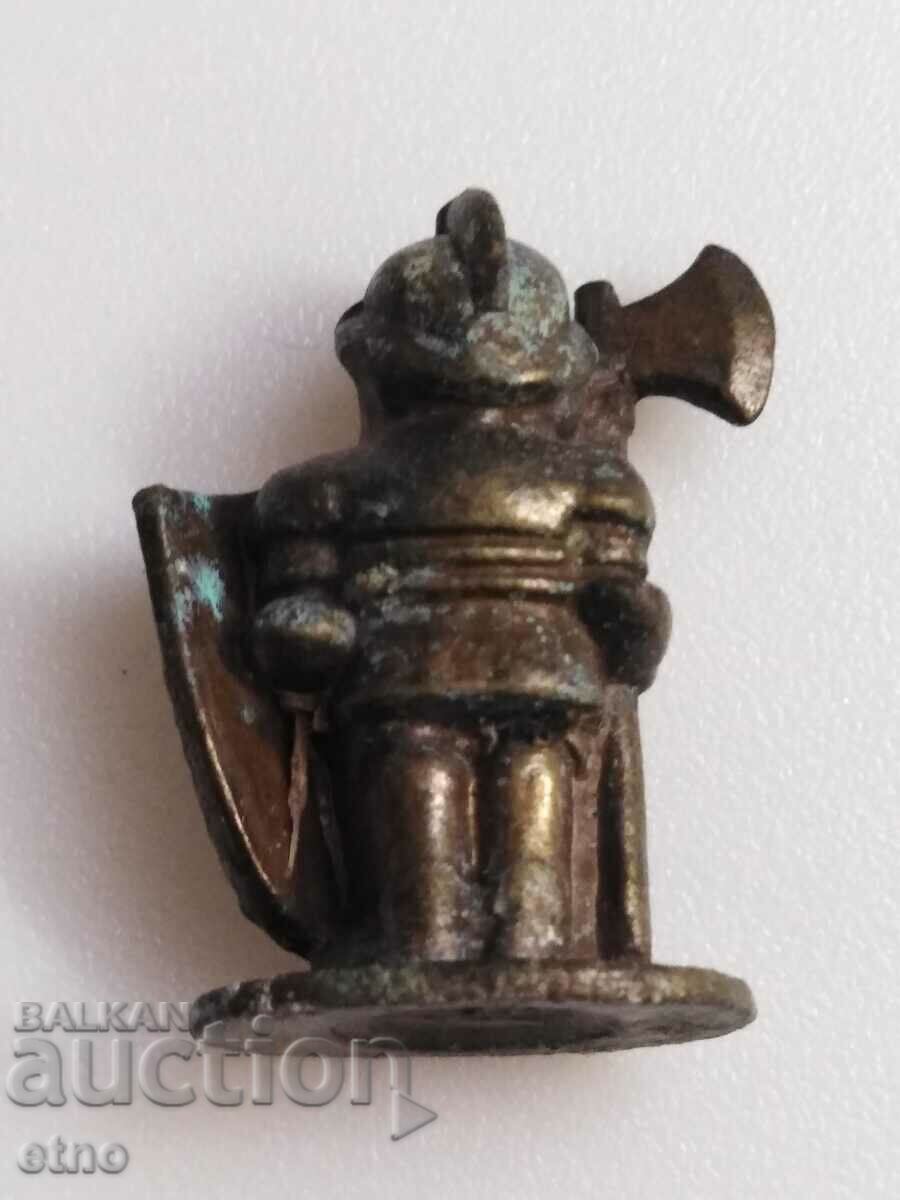 KINDER TOY, kinder, FIGURE, figurine with price 10.00 BGN | € 5.11 KINDER TOY, kinder, FIGURE, figurine with price 10.00 BGN | € 5.11