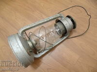 No.*7728 old gas lamp / lantern