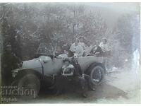 Old photo of a 1920s car