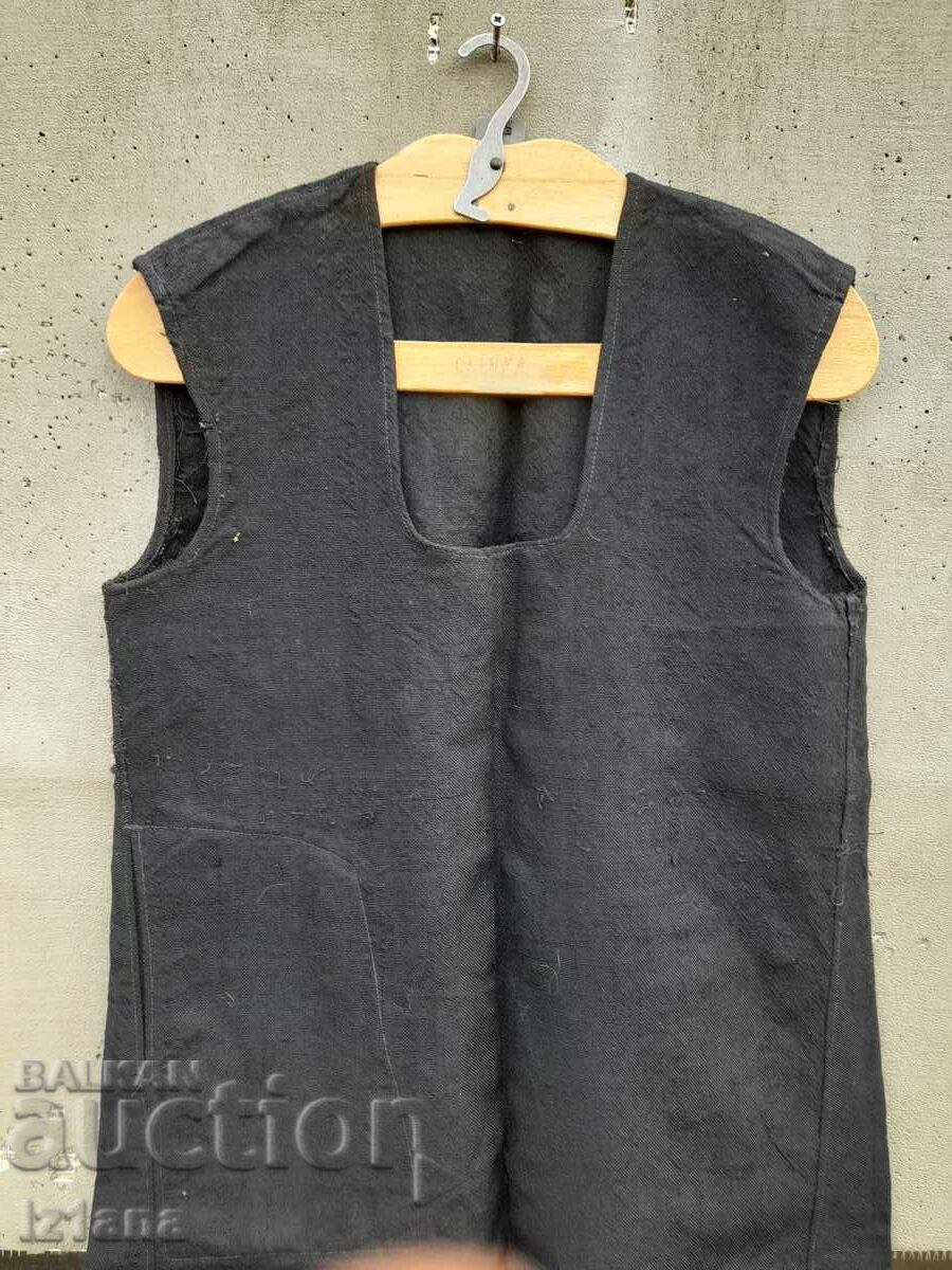 Ancient litak, folk costume with price 160.00 BGN | € 81.81 Ancient litak, folk costume with price 160.00 BGN | € 81.81