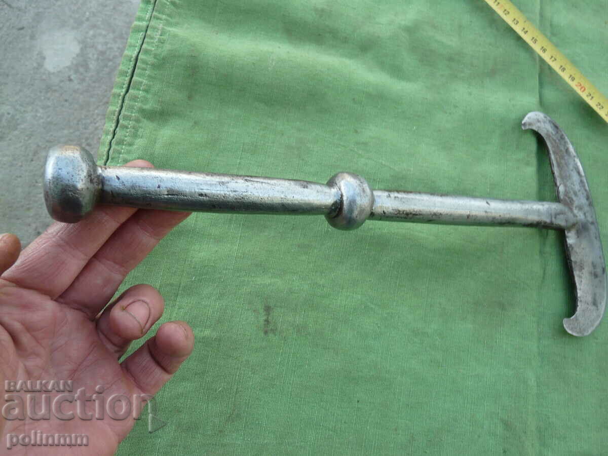 Old solid blade - 47 with price 40.00 BGN | € 20.45