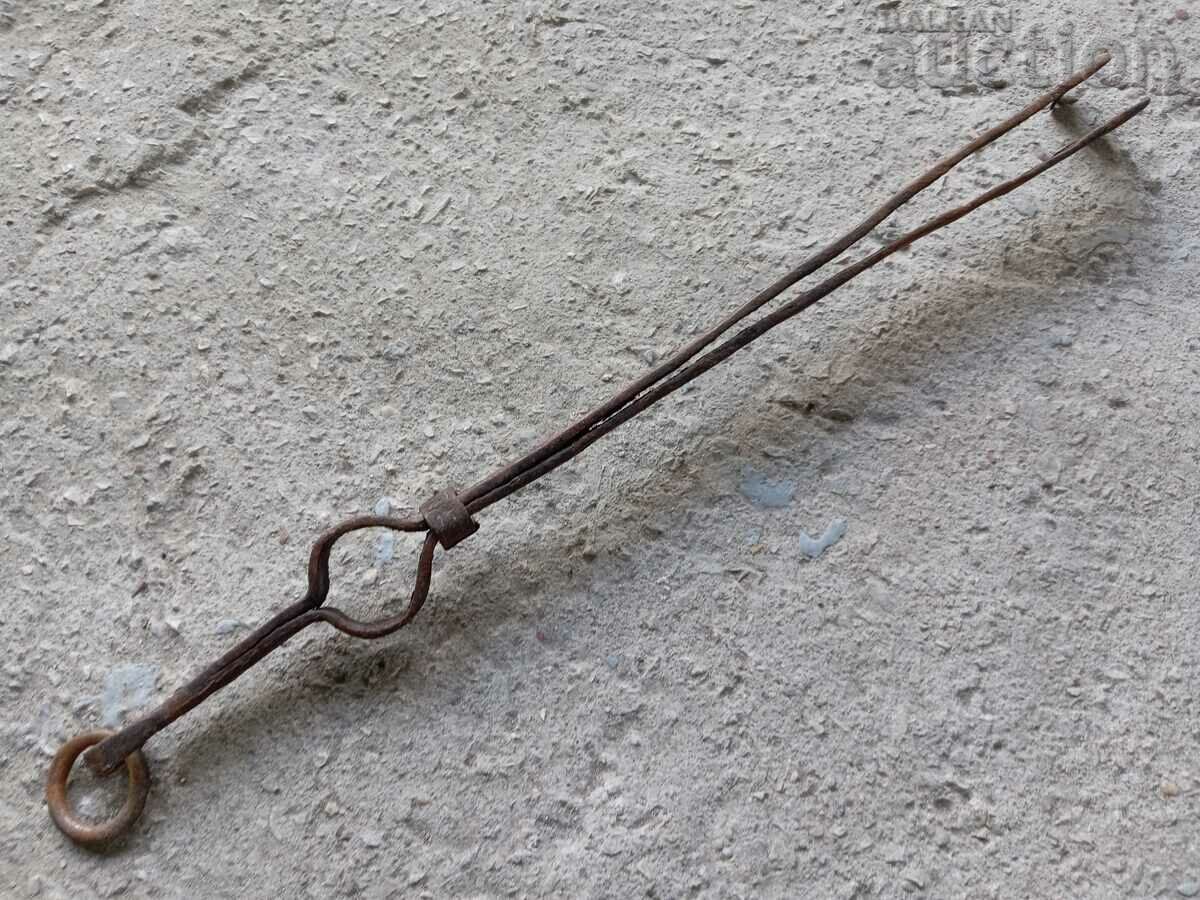 Old PRIMITIVE hand forged dilaf wrought iron tongs with price 21.00 BGN | € 10.74 Old PRIMITIVE hand forged dilaf wrought iron tongs with price 21.00 BGN | € 10.74