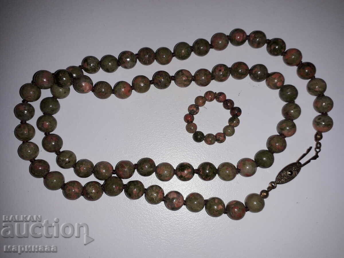 OLD GERMAN NECKLACE. JASPER + ELASTIC RING