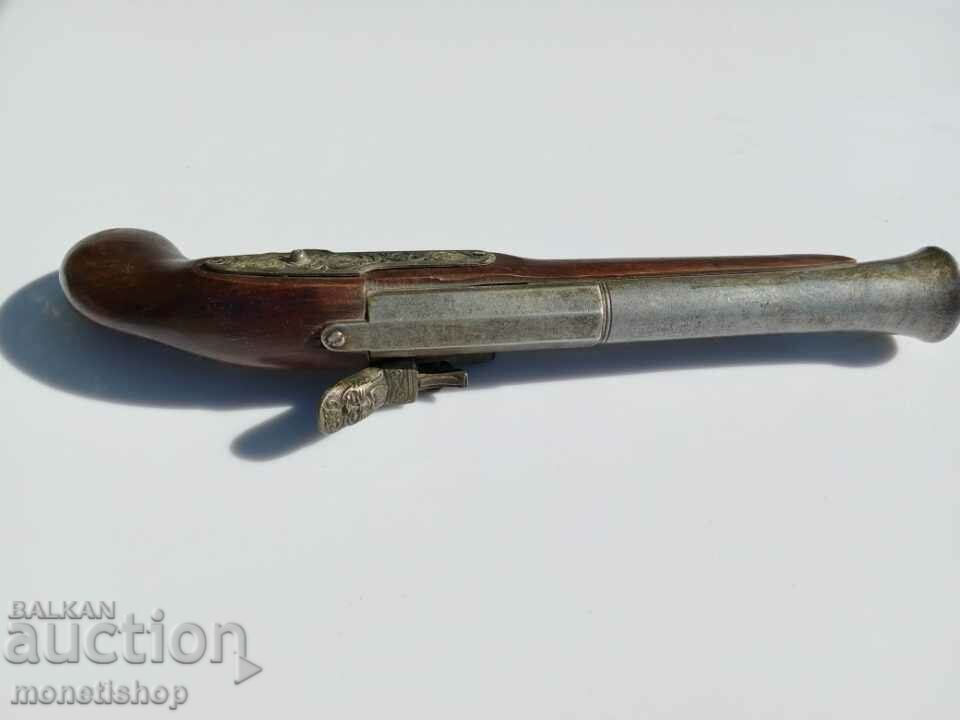 Реплика на кремъчен пистолет с цена 100.00 лв. | € 51.13 Реплика на кремъчен пистолет с цена 100.00 лв. | € 51.13