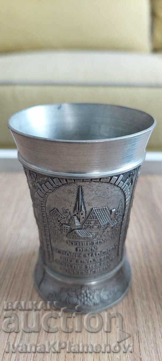 Delivery of Metal cups and panels Delivery of Metal cups and panels