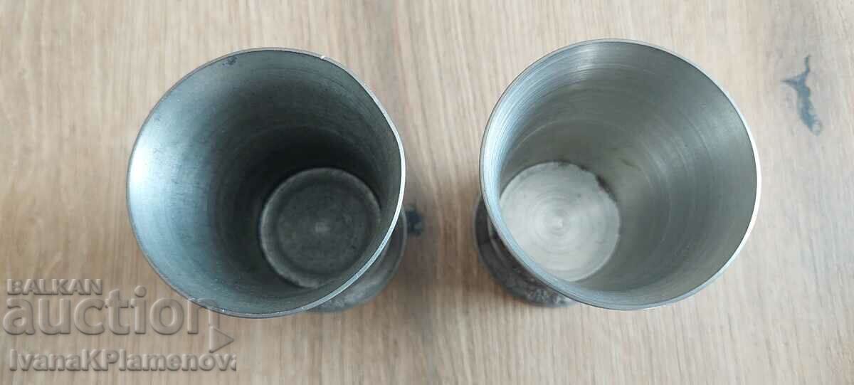 Metal cups and panels - 5 Metal cups and panels - 5