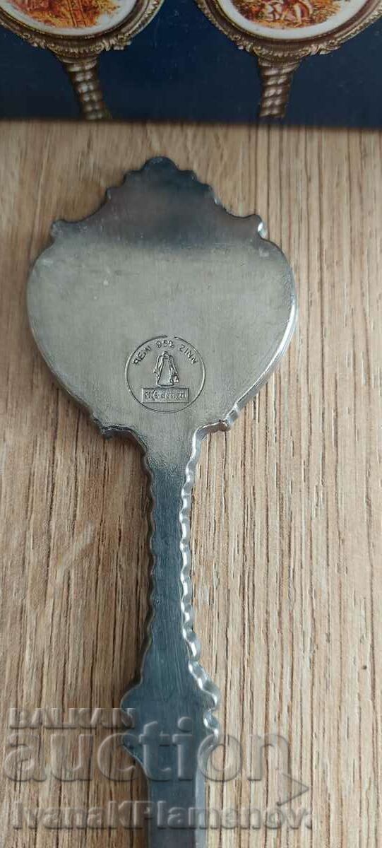 Ένα αναμνηστικό για συλλέκτες - 7