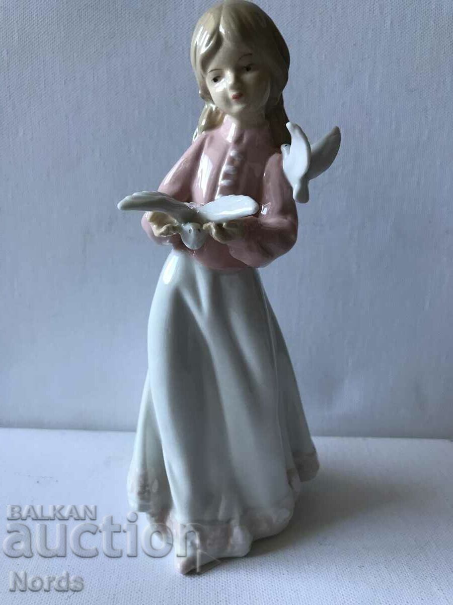 A beautiful porcelain figurine