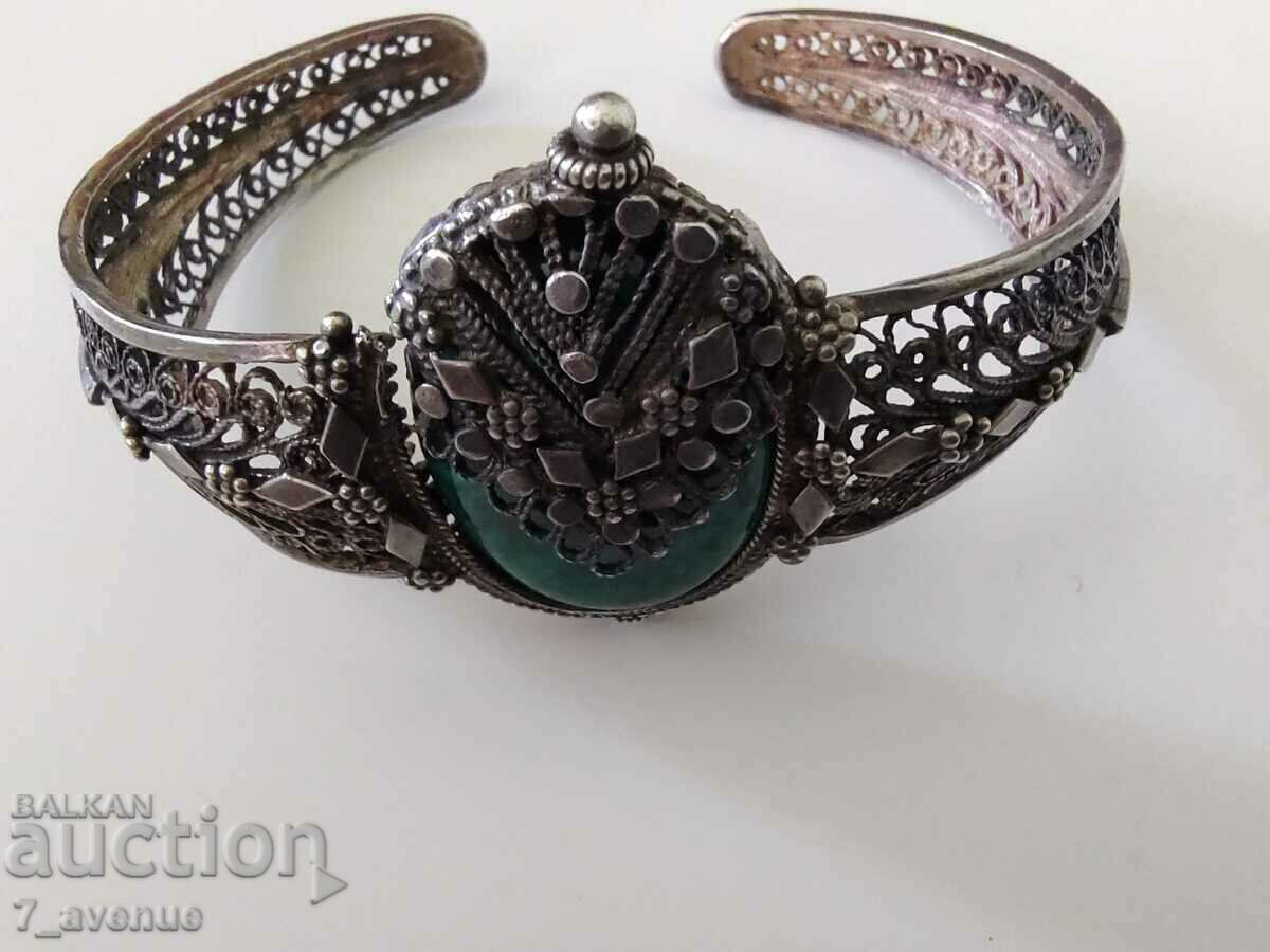 Silver bracelet with green stone filigree, beautiful 10/19/2024 - 6 Silver bracelet with green stone filigree, beautiful 10/19/2024 - 6