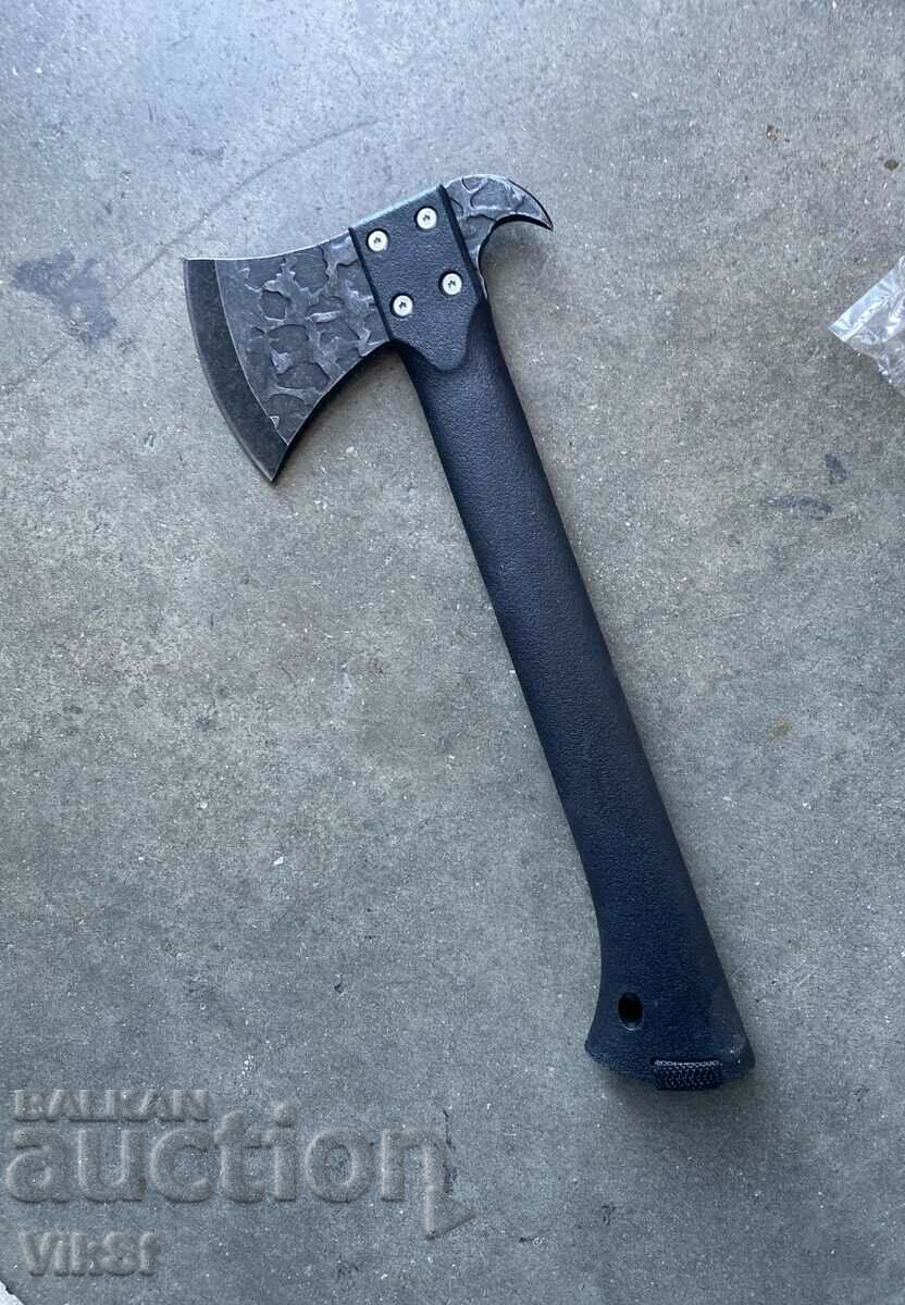 Hatchet/tomahawk/ + knife+sharpener with price 32.50 BGN | € 16.62
