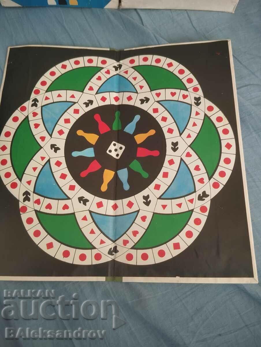 Auction Old social board game Auction Old social board game