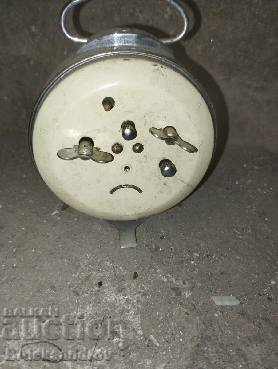 Δημοπρασία Παλαιό μηχανικό ρολόι Δημοπρασία Παλαιό μηχανικό ρολόι