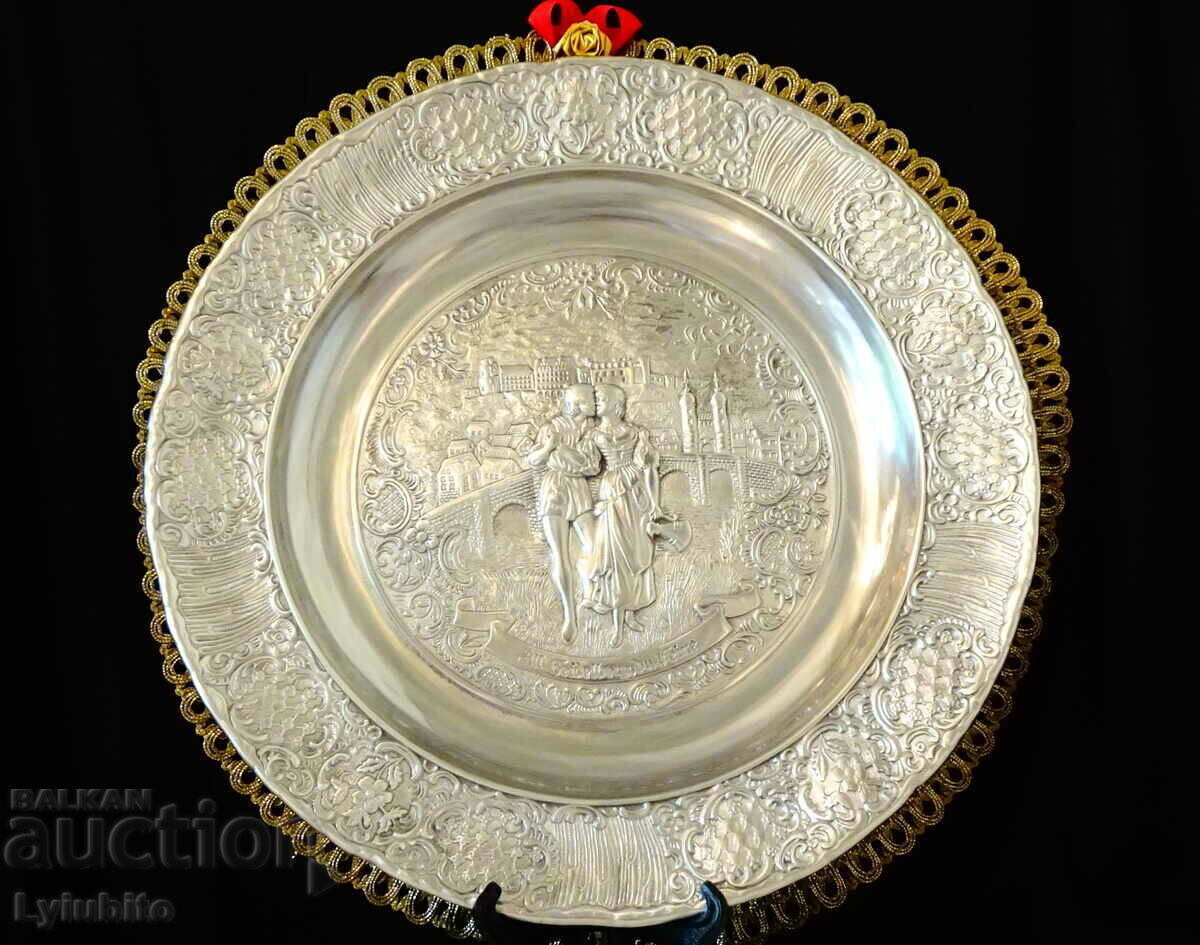 Pewter plate, panel, painting Lovers 31 cm., pewter wedding