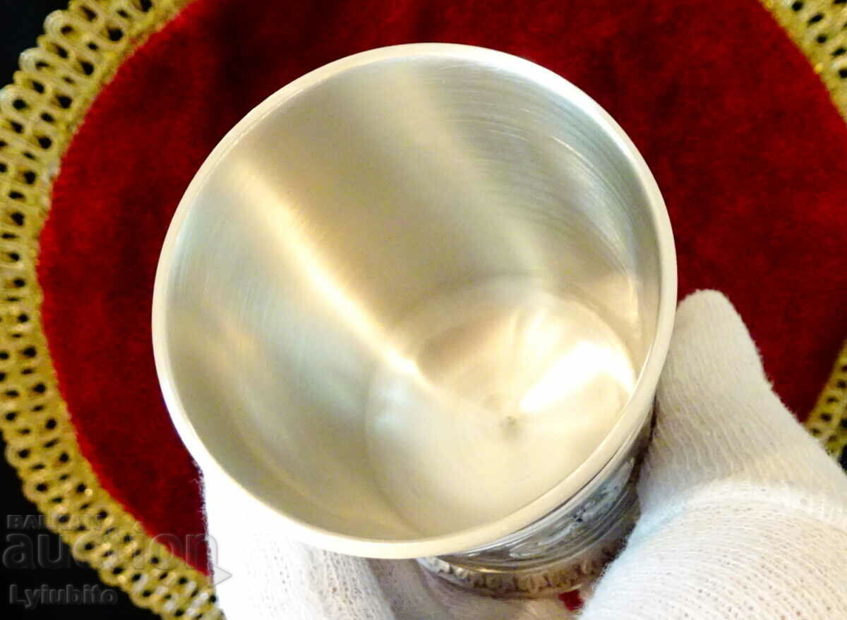 Tin cup, paintings Lovers, Fortune, Scorpio. with price 59.00 BGN | € 30.17