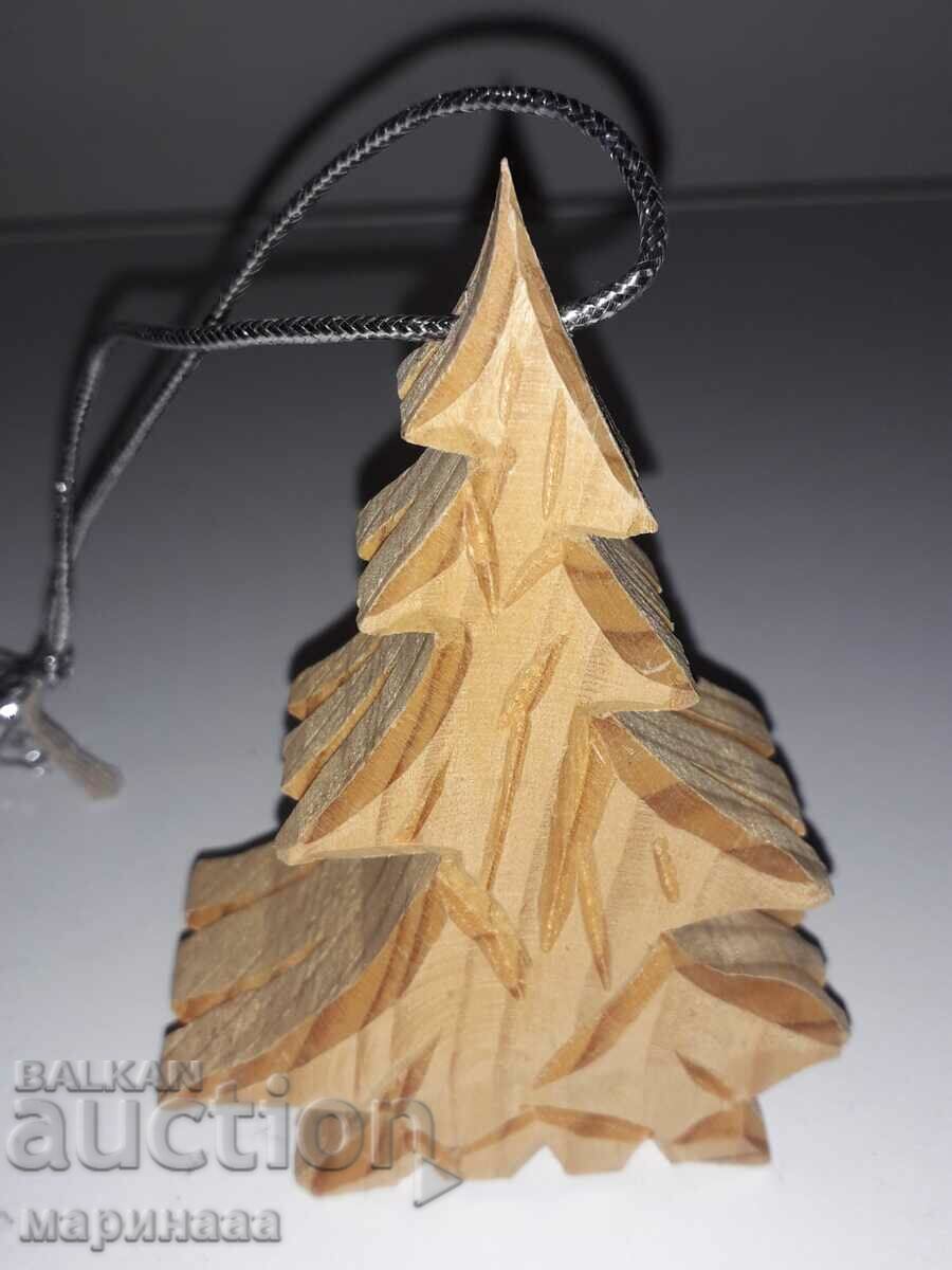 CHRISTMAS DECORATION. WOOD CARVING