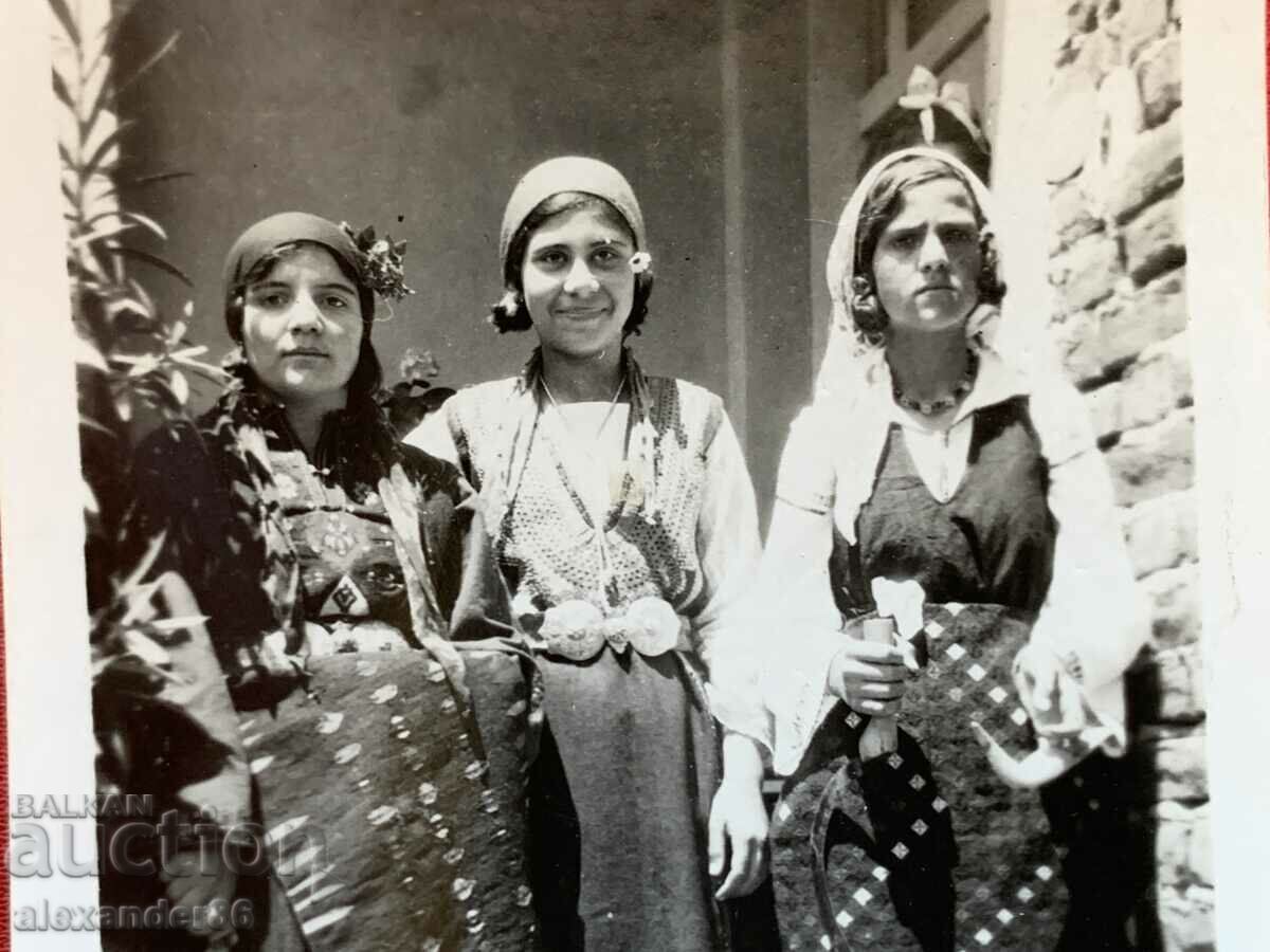 Auction  Costumes Burgas 1933 old photo