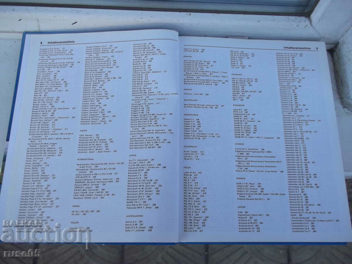 Auction Book "Das große FLUGZEUG TYPENBUCH" - 612 pages. Auction Book "Das große FLUGZEUG TYPENBUCH" - 612 pages.